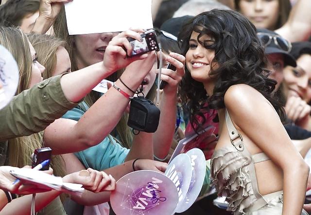 Selena gomez 13 #4326389