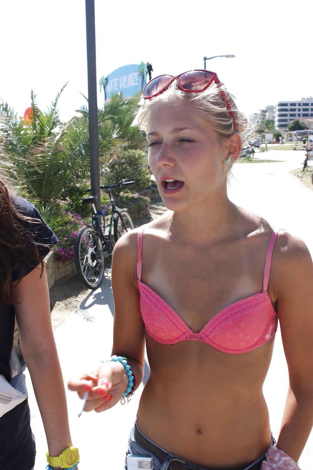 Bra babes 131
 #21467744