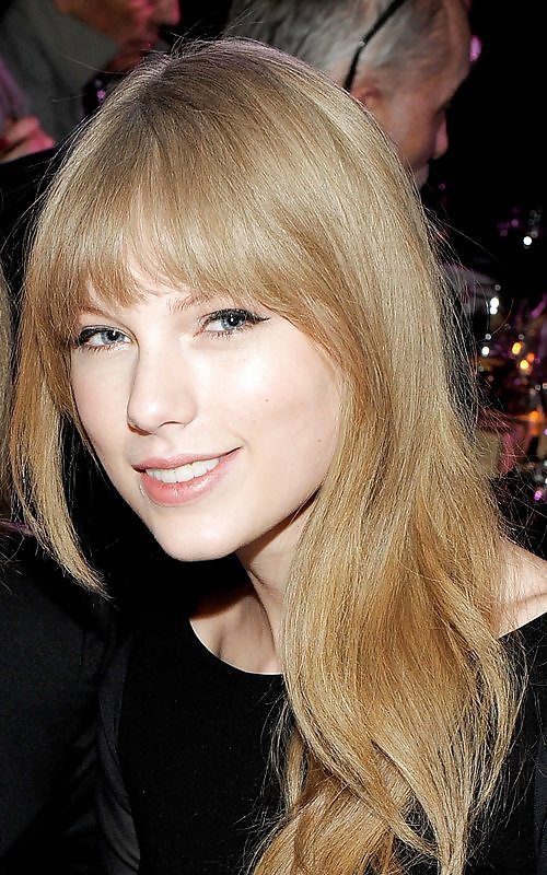The Hot Taylor Swift #14195142