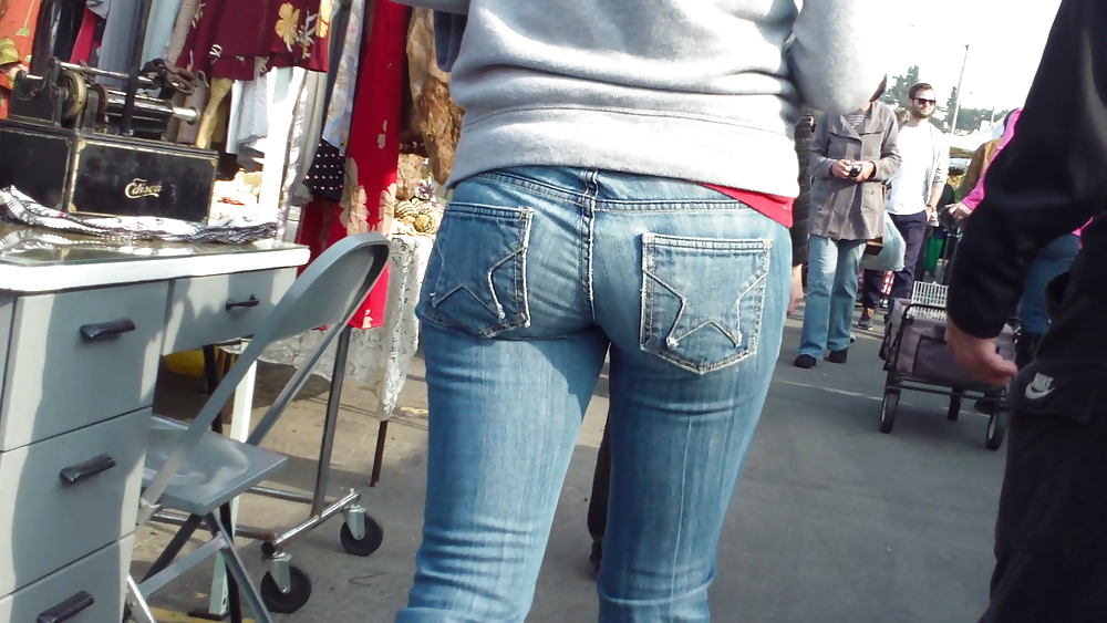 Teens ass & butt in tight star jeans  #6694741