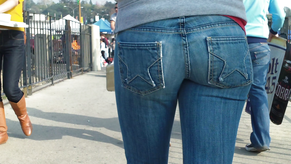 Teens ass & butt in tight star jeans  #6694850