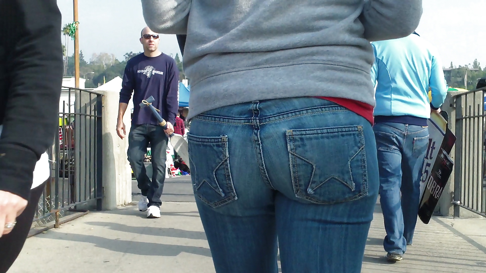 Teens ass & butt in tight star jeans  #6694895