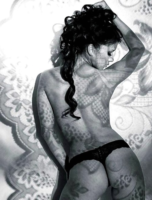 黒と白の477!
 #13329647