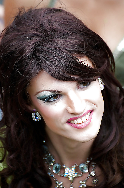 Beautiful Crossdresser Faces By TROC #13578998