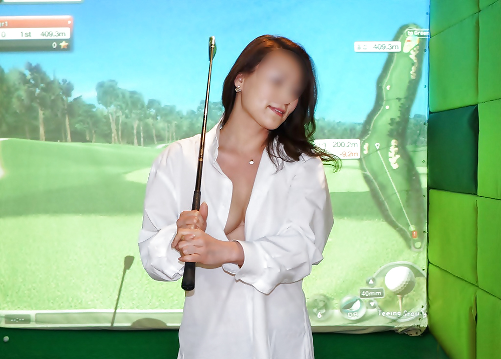 Korean girls at golf club #9153846