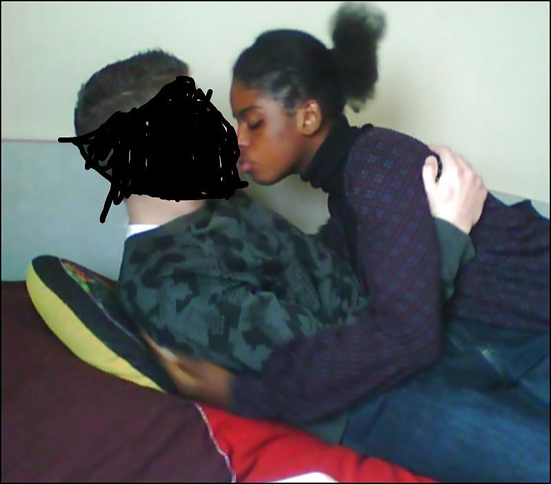 Tite black paris ... des seins ..... mmmmmmh
 #12761571