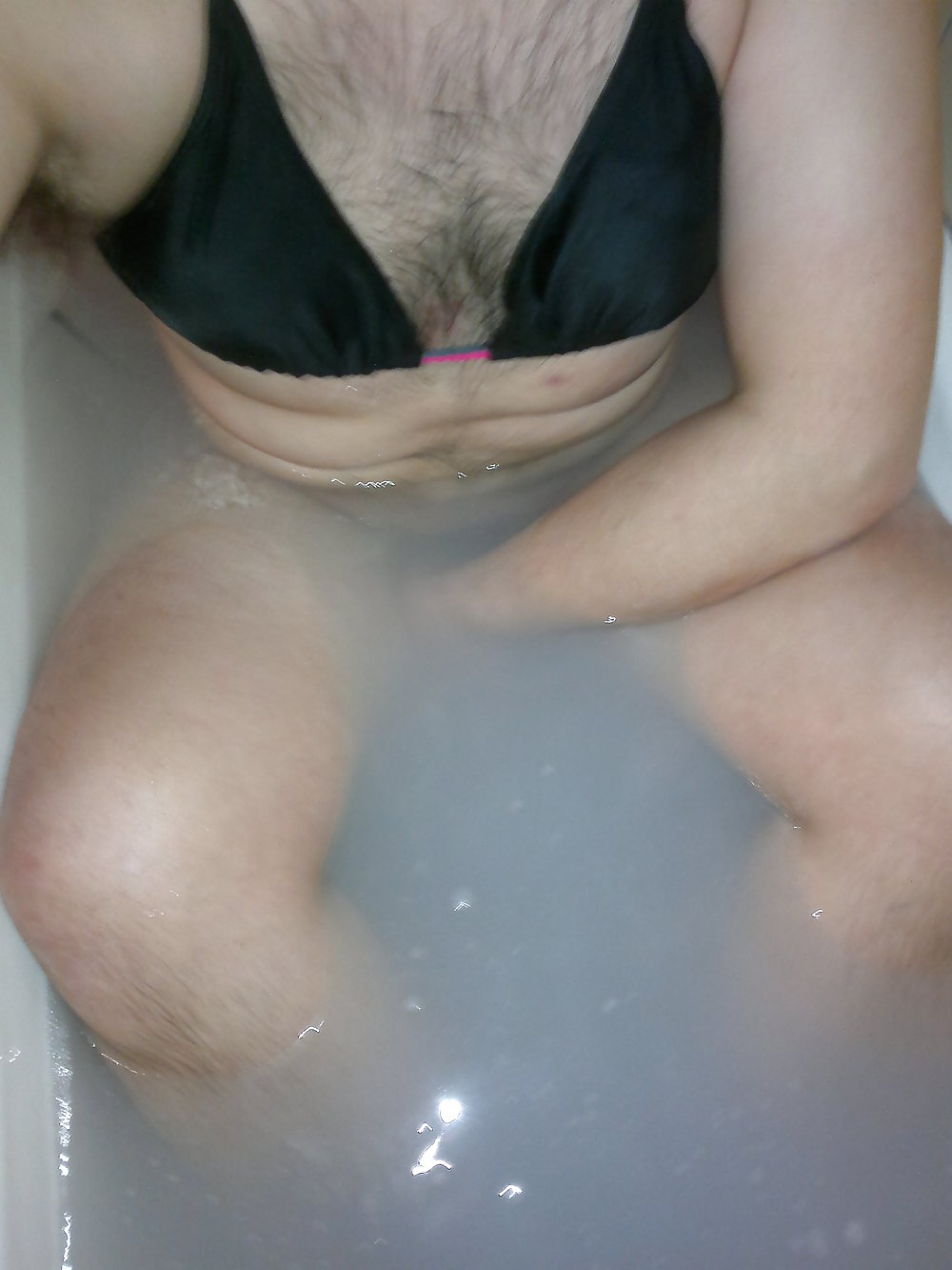 Crossdresser in wet Bikini (DWT) #8403949
