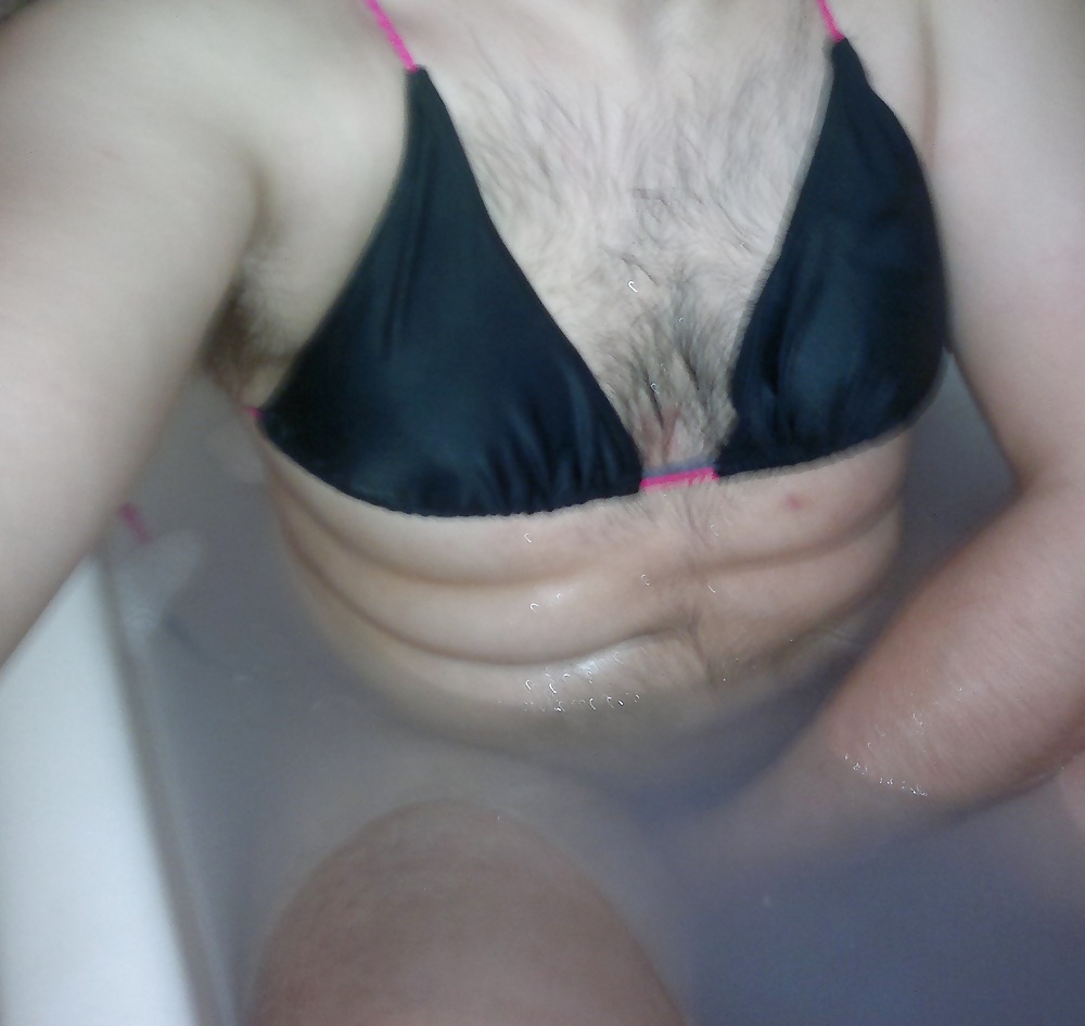 Crossdresser in wet Bikini (DWT) #8403997