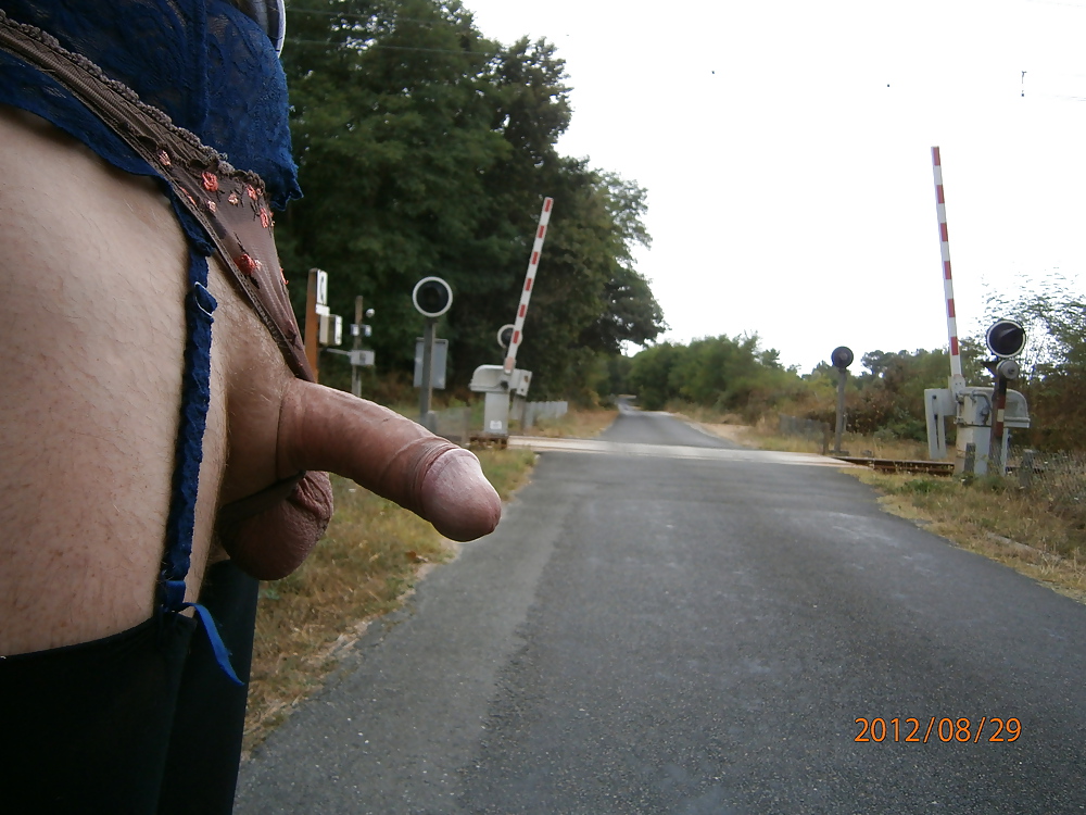 Public exhib flash cock queue outdoor dogging  #13096720