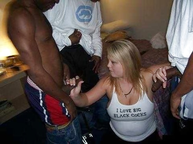 Amateur white chick lovin' black dick  #12786230