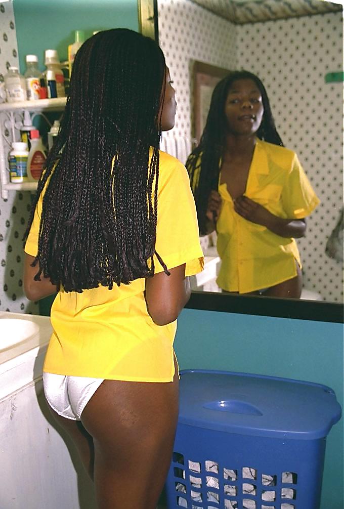 Shellya #19752246