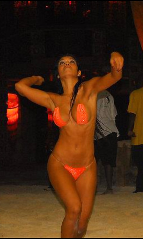 Chicas al azar
 #20536224