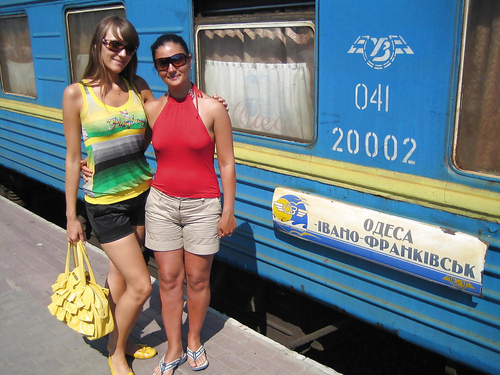 Braless 57.
 #5518998