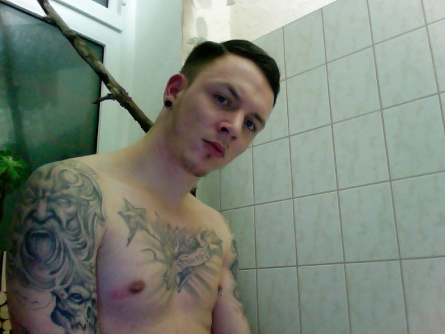 Me....
 #9022360