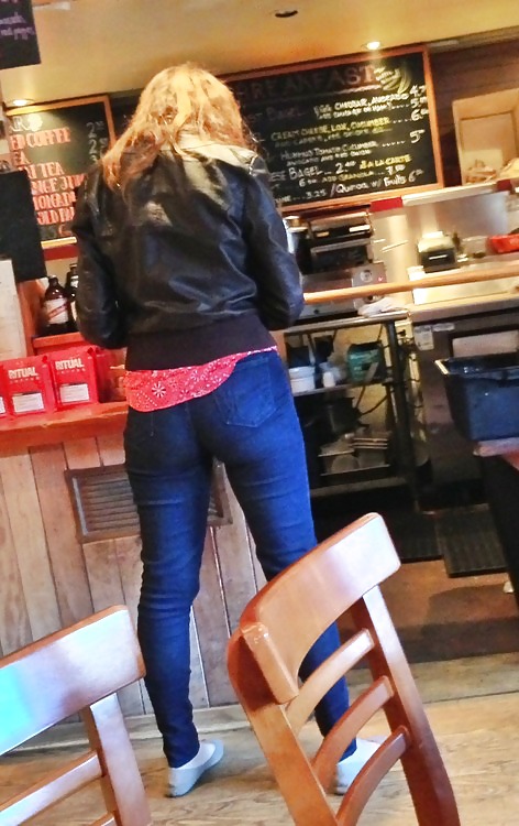 Candid culo-shots iv
 #21242811