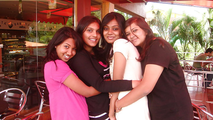 Busty heena and her friends.. #12276150