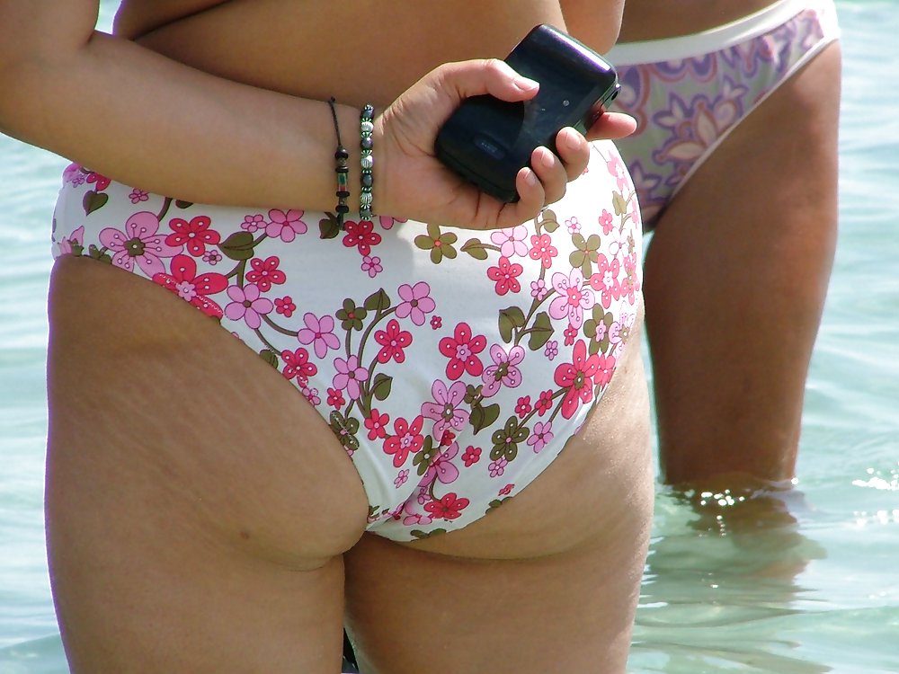 Buttocks chiappe culo nalgas fesses ass troia beach #16022514