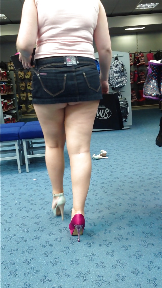 Chubby Mini Skirt in public #22776192