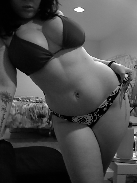 Curvy and nice looking #9329998