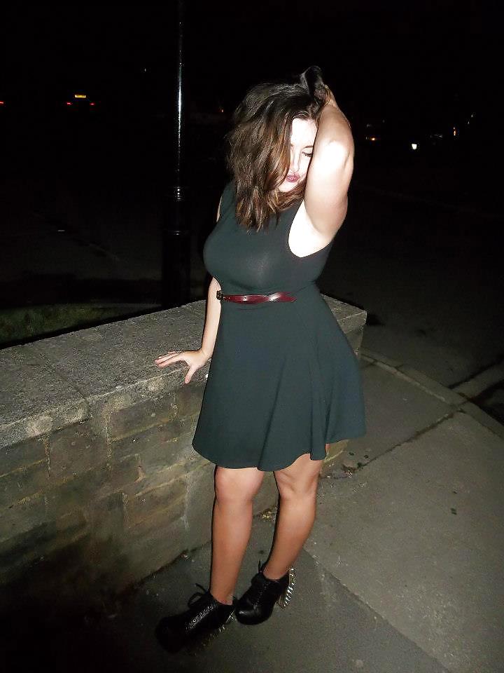 Facebook girl:yve
 #18454065