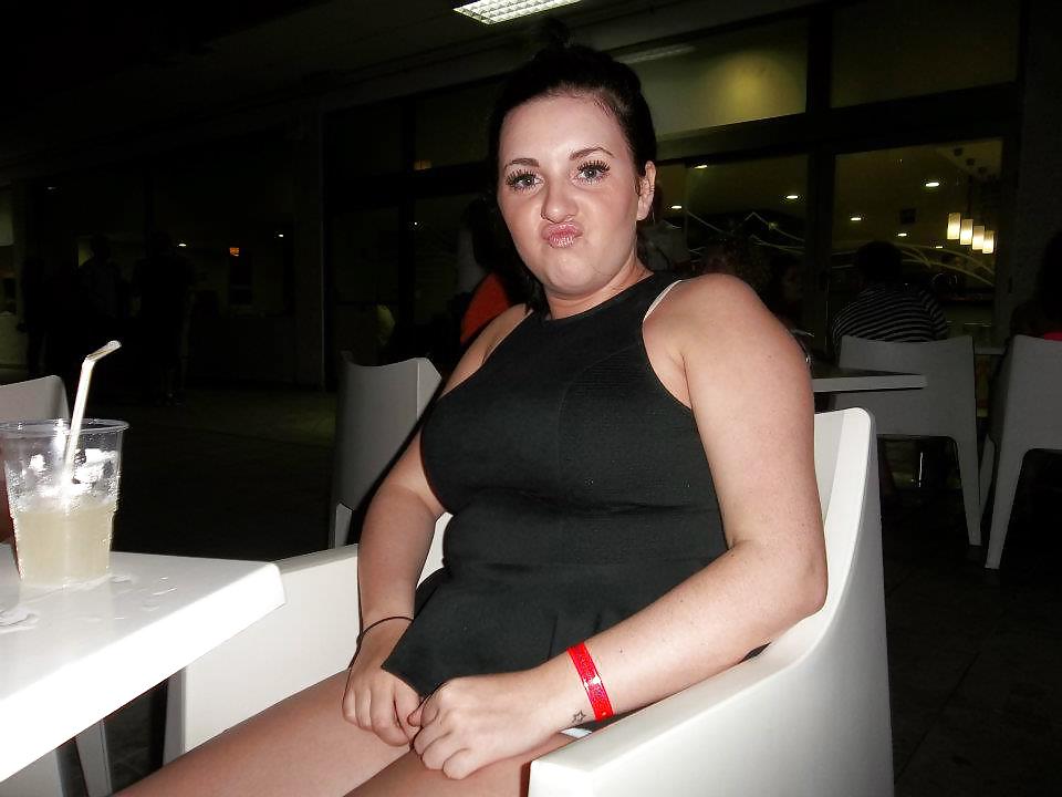 Facebook girl:yve
 #18454097