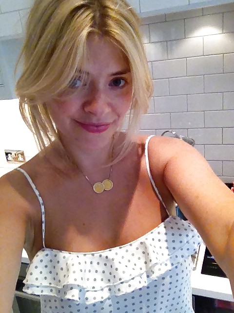 Holly Willoughby #10273864