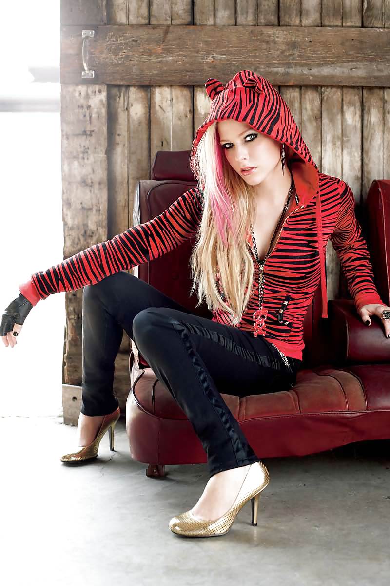 Avril Lavigne #12263824
