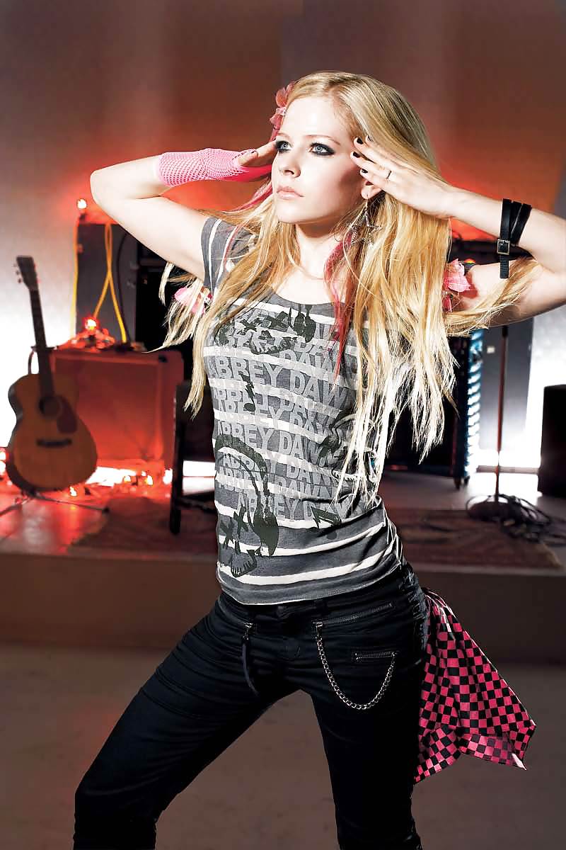 Avril Lavigne #12263832