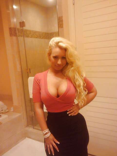 Jenna shea
 #12152384