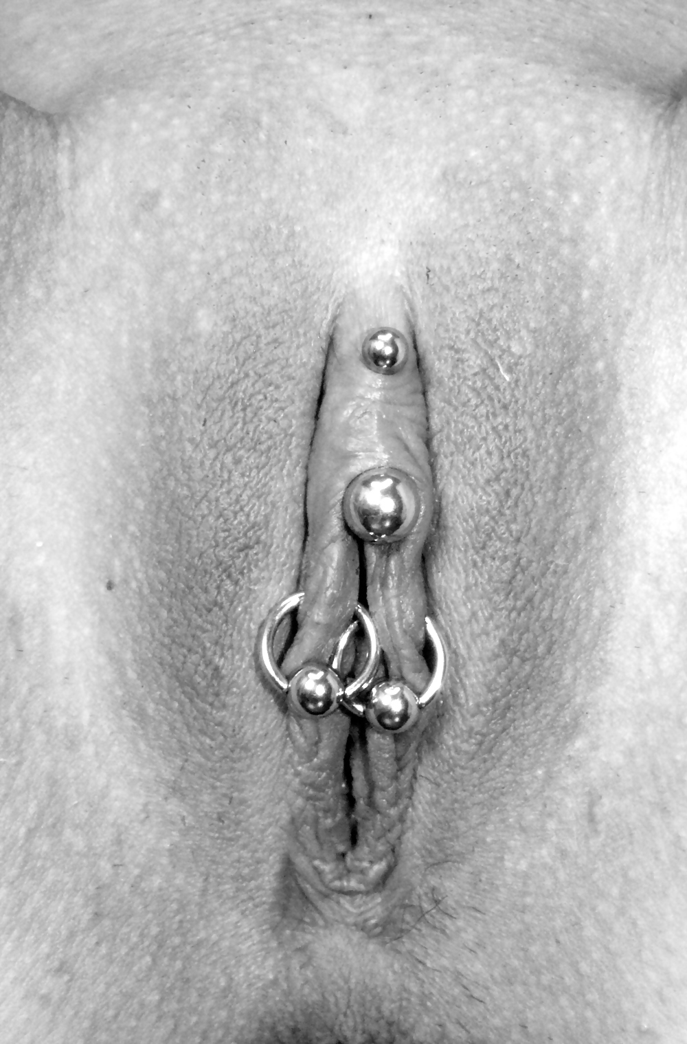 Piercing genital femenino búlgaro
 #7640109