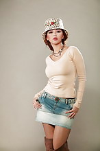 Meriyam Fares
 #3032854
