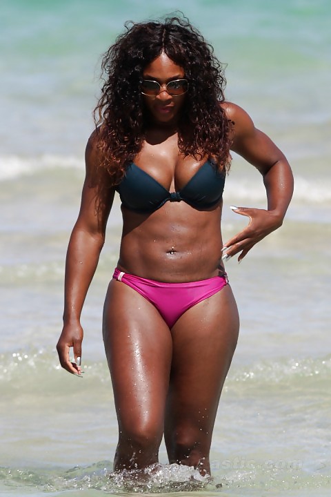Serena williams in a bikini post by tintop #5823173
