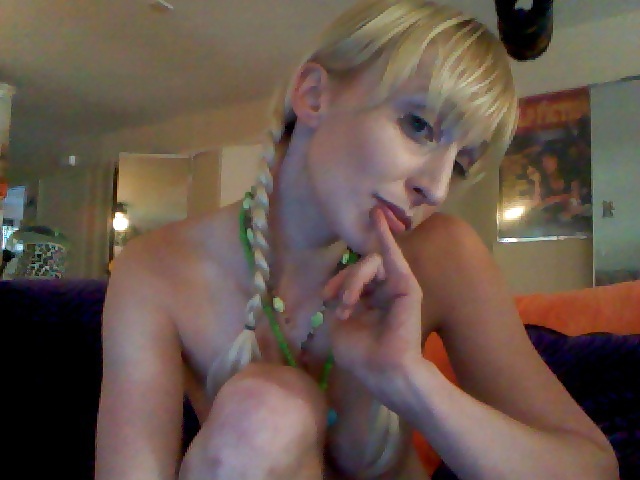 Suckatha
 #8853197