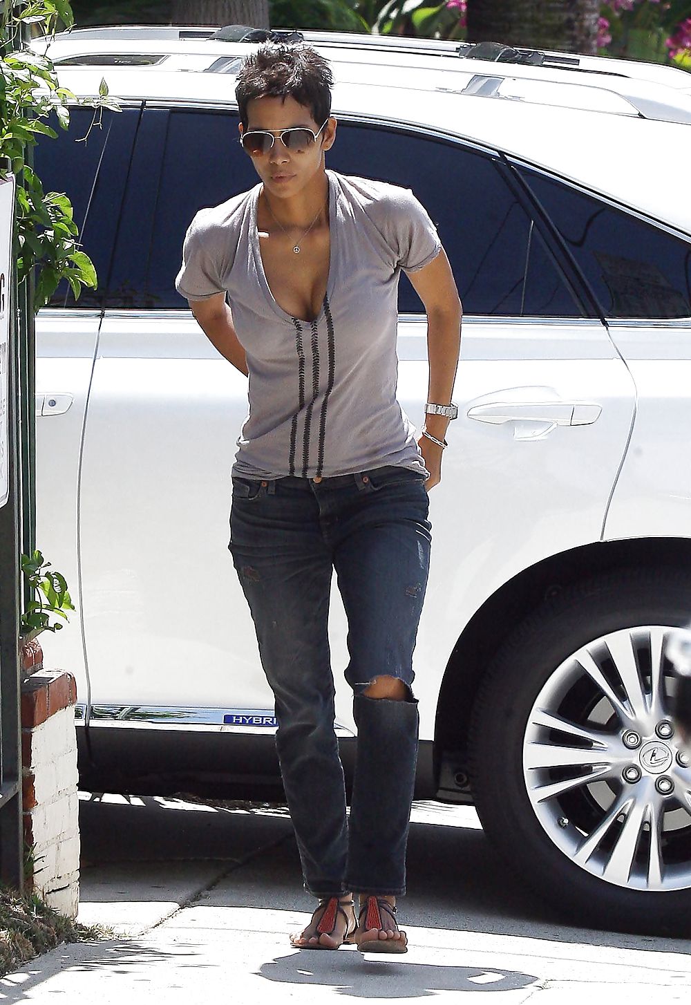 Halle Berry - Picking up her daughter from preschool #5870758