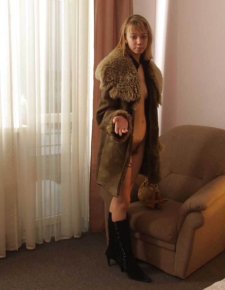 Fur girl 16 #11944418