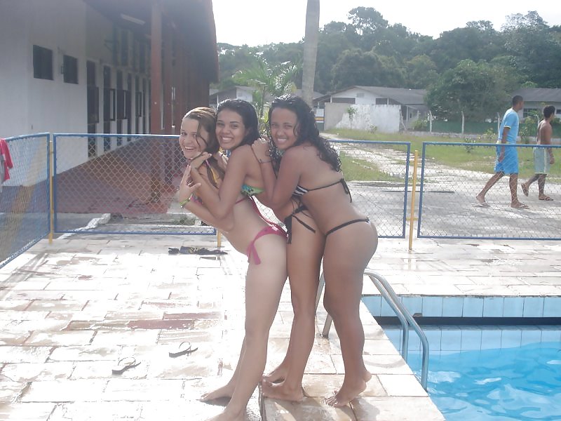 Bikini giovani in Brasile 3
 #3877127