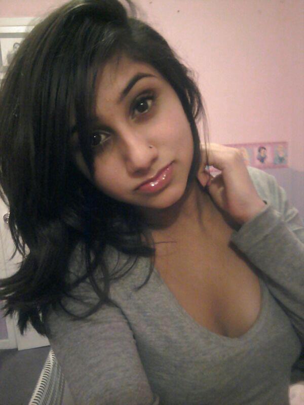 Hot n desi #17764695