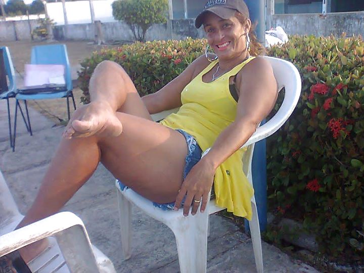 人気のあるブラジル人女性コーラス
 #19477485
