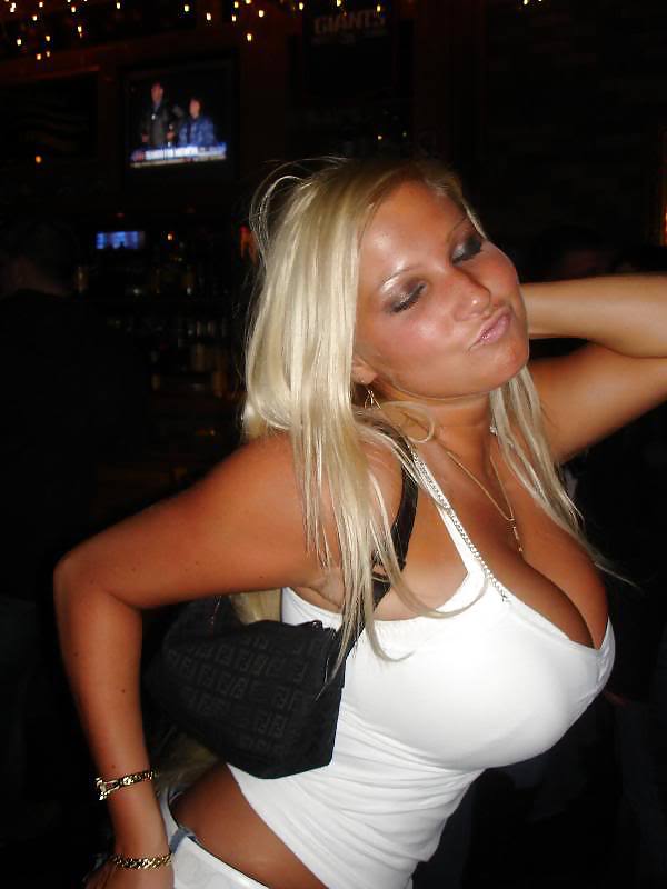 Busty Shannon Mixed Gallery 1 #18227808