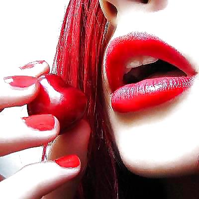 Kiss & Lips #14552658