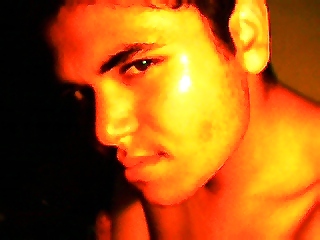 Pics taken using a table lamp for effects and a webcam :P #3630900
