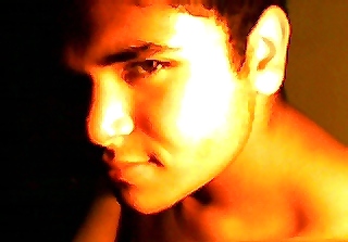 Pics taken using a table lamp for effects and a webcam :P #3630912