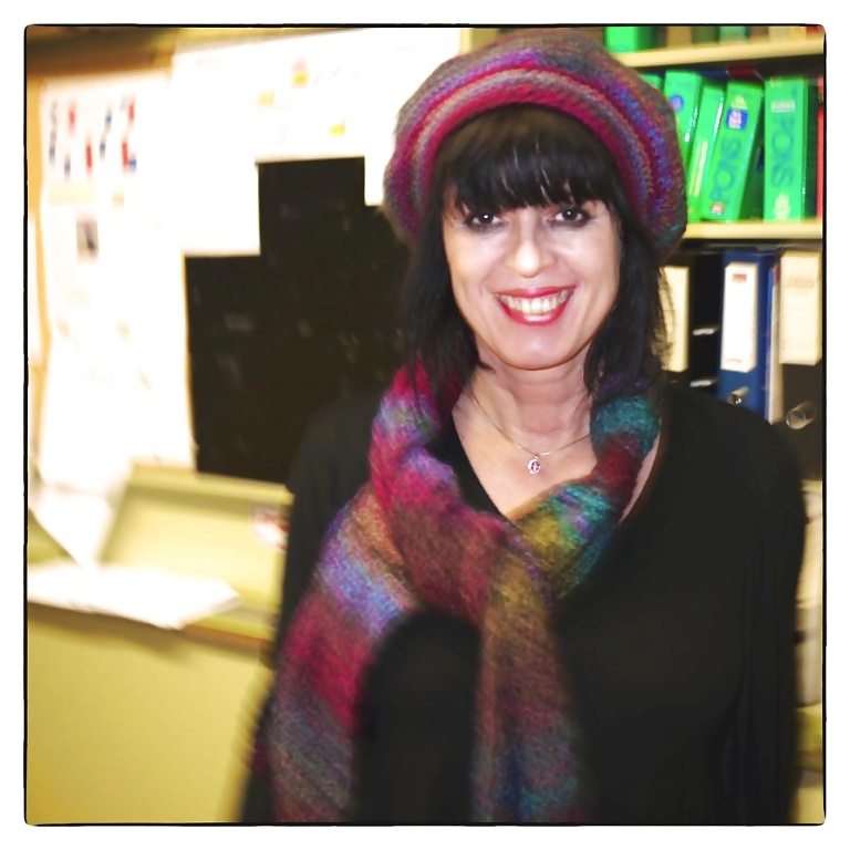 Ex profesor-ehemalige lehrerin
 #20299659