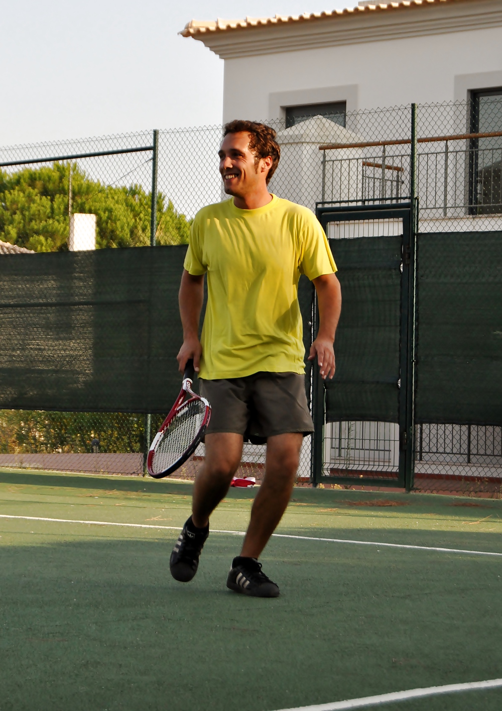 Me playing tenis