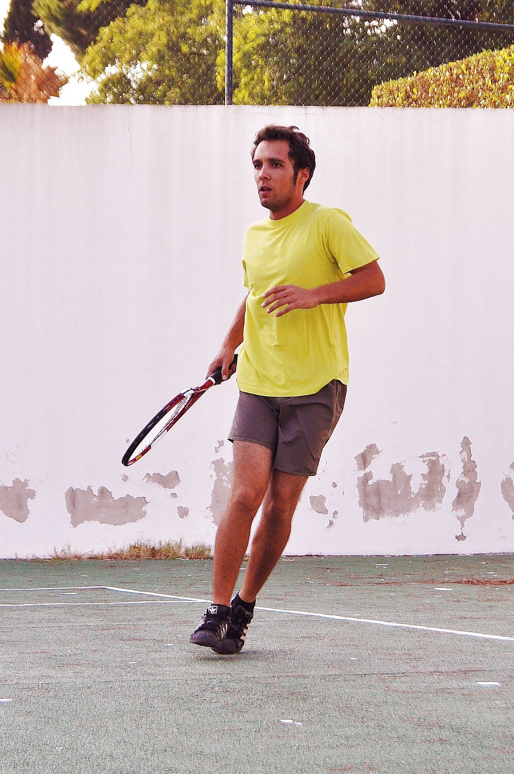 Yo jugando al tenis
 #5802053