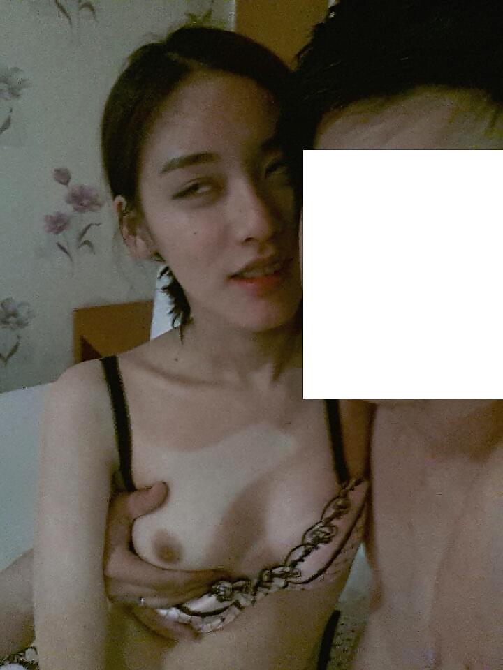 Korean Ex-Girlfriend Bikini Topless #18553331
