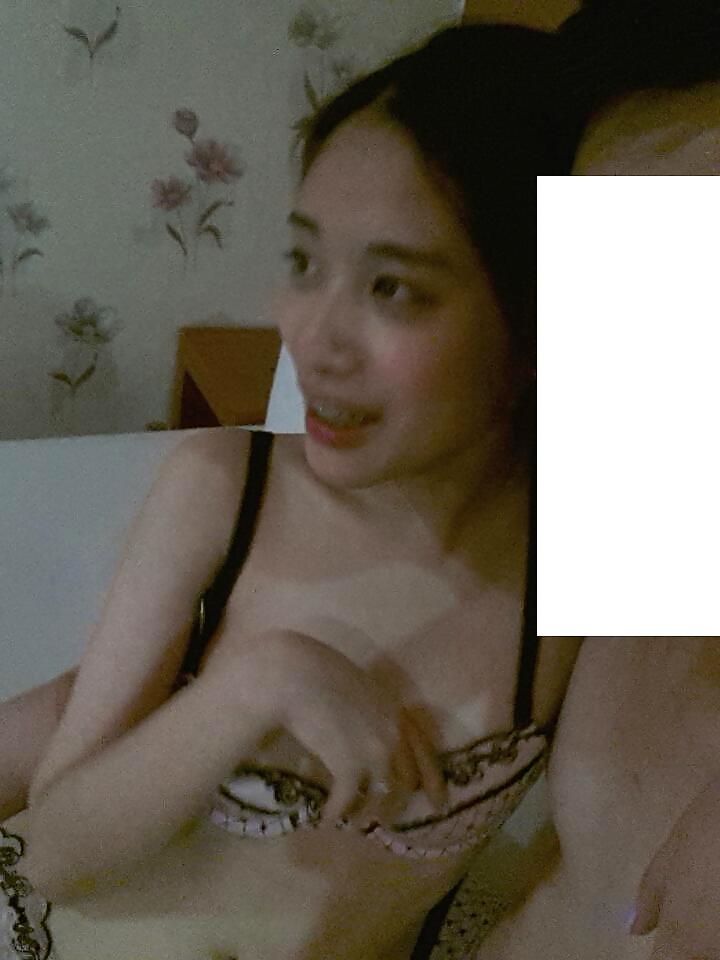 Korean Ex-Girlfriend Bikini Topless #18553363