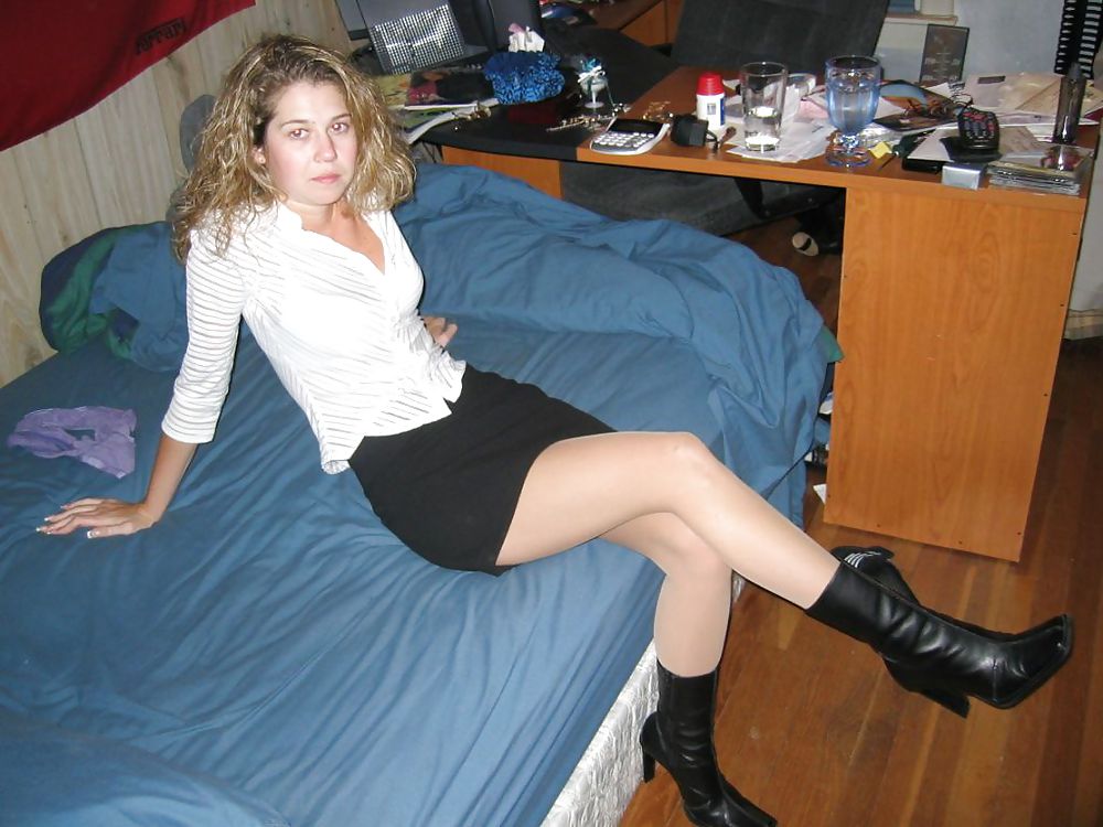 Beine, Hintern, Nylons, Roecke, Stiefel 4 #15554103