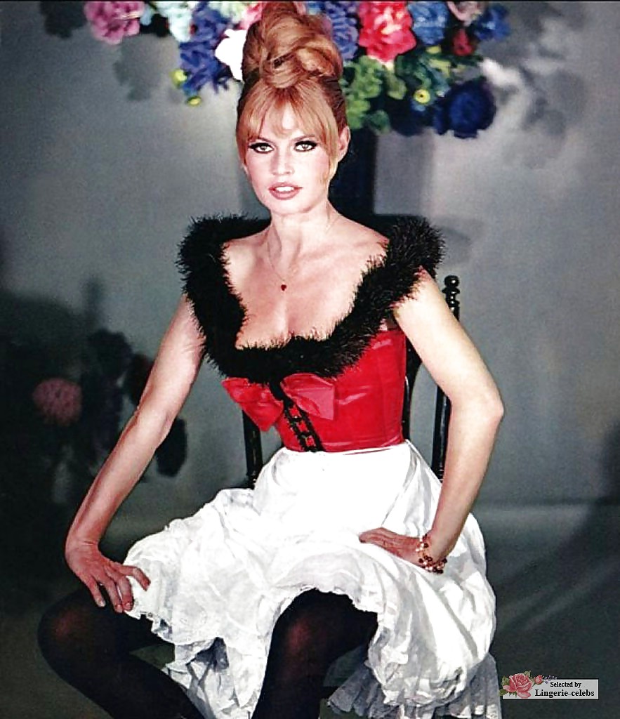 Stars of the past - Brigitte Bardot #17778880