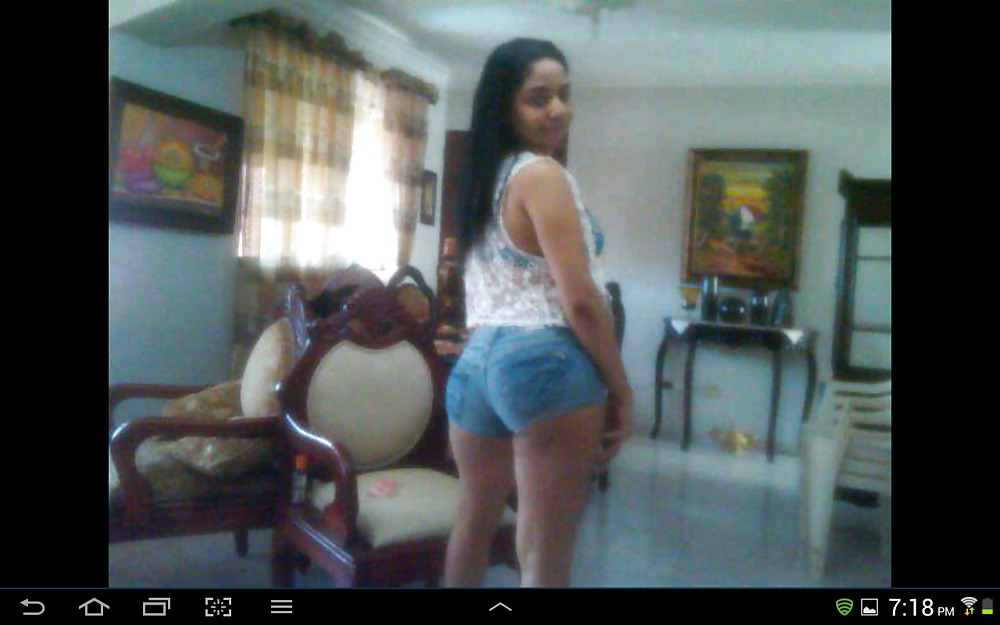 Dominicanas posando. #18686076